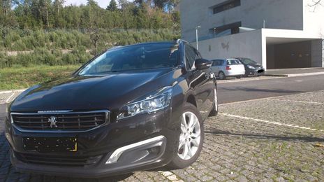 Peugeot 508 • 2012 • 217,000 km