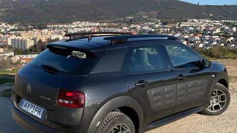 Citroën C4 • 2016 • 112,520 km