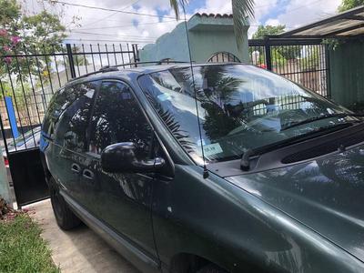 Chrysler Voyager • 2000 • 100,000 km