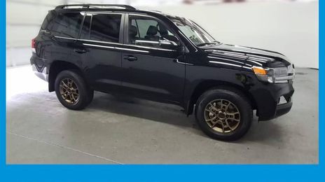 Toyota Land Cruiser • 2020 • 4,258 km
