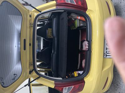 Hyundai i10 • 2014 • 352,000 km