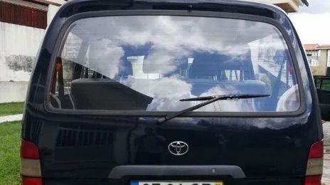 Toyota Hiace • 2001 • 427,460 km