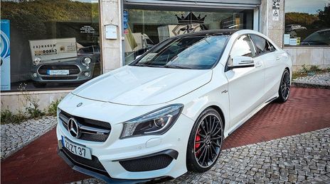 Mercedes-Benz CLA • 2015 • 100,000 km