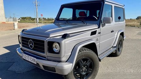 Mercedes-Benz G-Class • 2001 • 226,500 km