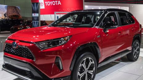 Toyota RAV4 Hybrid • 2021 • 34,500 km