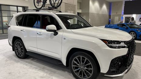 Lexus LX • 2024 • 20,546 km