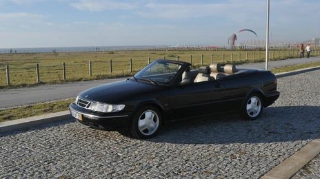 Saab 900 • 1996 • 180,000 km