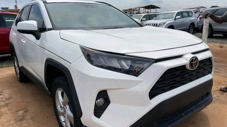 Toyota RAV4 • 2020 • 90 km