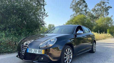Alfa Romeo Giulietta • 2010 • 250,000 km