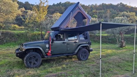 Jeep Wrangler • 2007 • 182,000 km