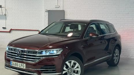 Volkswagen Touareg • 2021 • 96,000 km