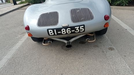 Porsche 718 Boxster • 1970 • 9,800 km