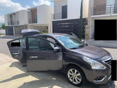 Nissan Versa • 2015 • 93,000 km