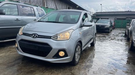 Hyundai Coupé • 2022 • 3,000 km