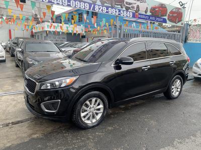 Kia Sorento • 2016 • 75,192 km