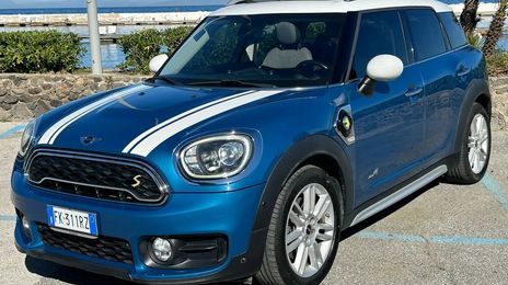 MINI Cooper Countryman • 2017 • 52,000 km