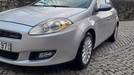 Fiat Brava • 2009 • 220,000 km