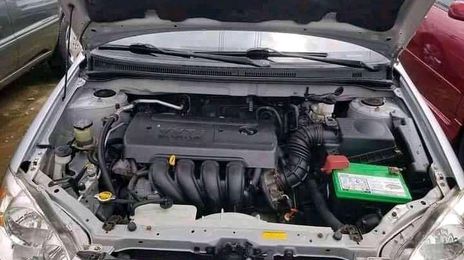 Toyota Corolla • 2005 • 2,122,334 km