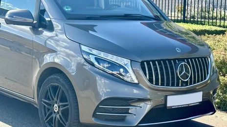 Mercedes-Benz 210 Van • 2018 • 84,000 km