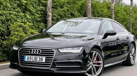 Audi A7 • 2017 • 110,000 km