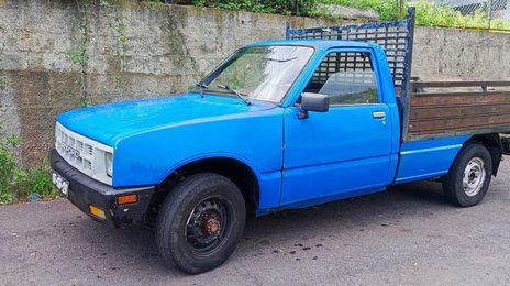 Isuzu D-MAX • 1982 • 194,000 km