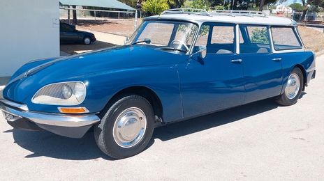 Citroën DS3 • 1980 • 80,000 km