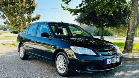 Honda Civic • 2005 • 192,000 km