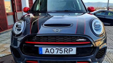 MINI Cooper • 2018 • 55,000 km