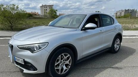 Alfa Romeo Stelvio • 2019 • 25,000 km