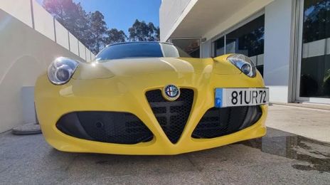 Alfa Romeo Spider • 2018 • 35,000 km