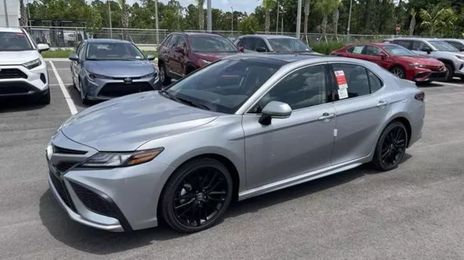 Toyota Camry • 2022 • 5 km