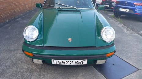 Porsche 911 Targa • 1982 • 5,177 km