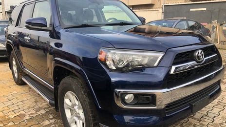 Toyota 4-Runner • 2017 • 50,000 km