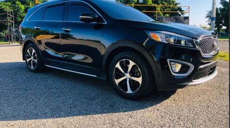 Kia Sorento • 2017 • 90,000 km