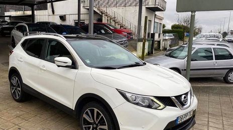 Nissan Qashqai • 2015 • 120,000 km
