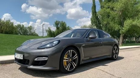 Porsche Panamera • 2012 • 115,000 km
