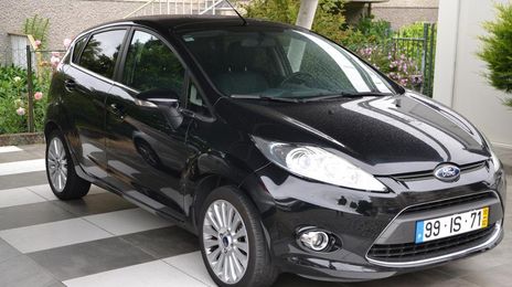 Ford Fiesta • 2010 • 62,965 km