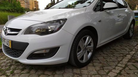 Opel Astra • 2014 • 140,000 km