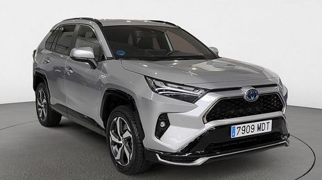 Toyota RAV4 • 2023 • 42,000 km