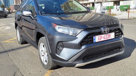 Toyota RAV4 • 2020 • 40,800 mi