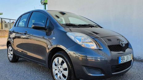 Toyota Yaris • 2010 • 60,000 km