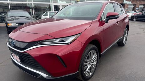 Toyota Venza • 2024 • 15,211 km