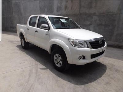 Toyota Hilux • 2015 • 43,000 km