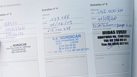 Volvo XC60 • 2016 • 244,000 km