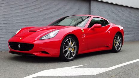 Ferrari F430 • 2013 • 80,000 km