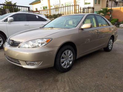 Toyota Camry • 2005 • 20,000 km