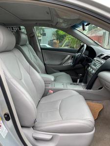 Toyota Camry • 2007 • 80,000 km