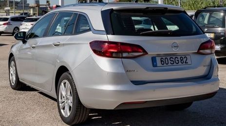 Opel Astra • 2016 • 72,120 km
