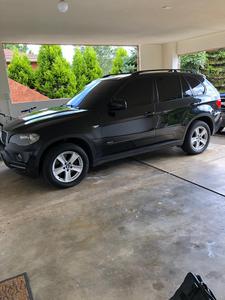 BMW X5 • 2009 • 114,000 km