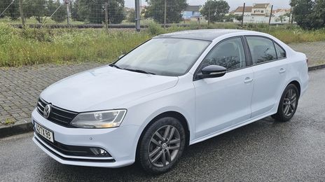 Volkswagen Jetta • 2017 • 260,000 km